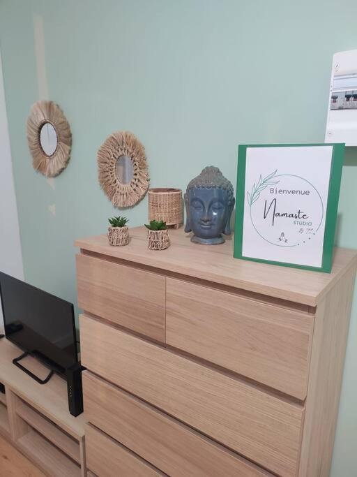 Namaste Studio By T&L Apartment Denain Ngoại thất bức ảnh